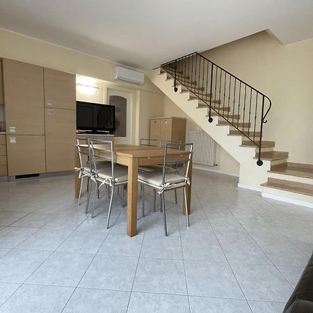 Casa Giorgio Apartment ฟาโน ภายนอก รูปภาพ